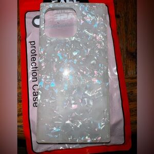 iPhone 14 Pro case